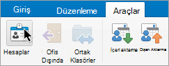 Araçlar menüsünde Hesaplar düğmesini gösterir