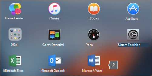 Başlatma Çubuğunun kısmi görünümünde Microsoft Word simgesini gösterir