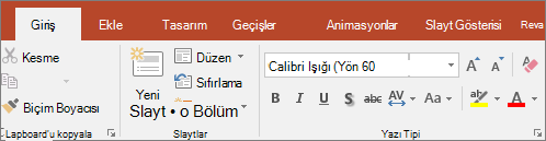 PowerPoint'te şeritteki metin vurgulayıcısı.