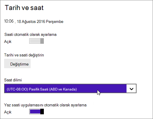 Windows 8'daki Tarih ve Saat menüsünü gösteren ekran görüntüsü.