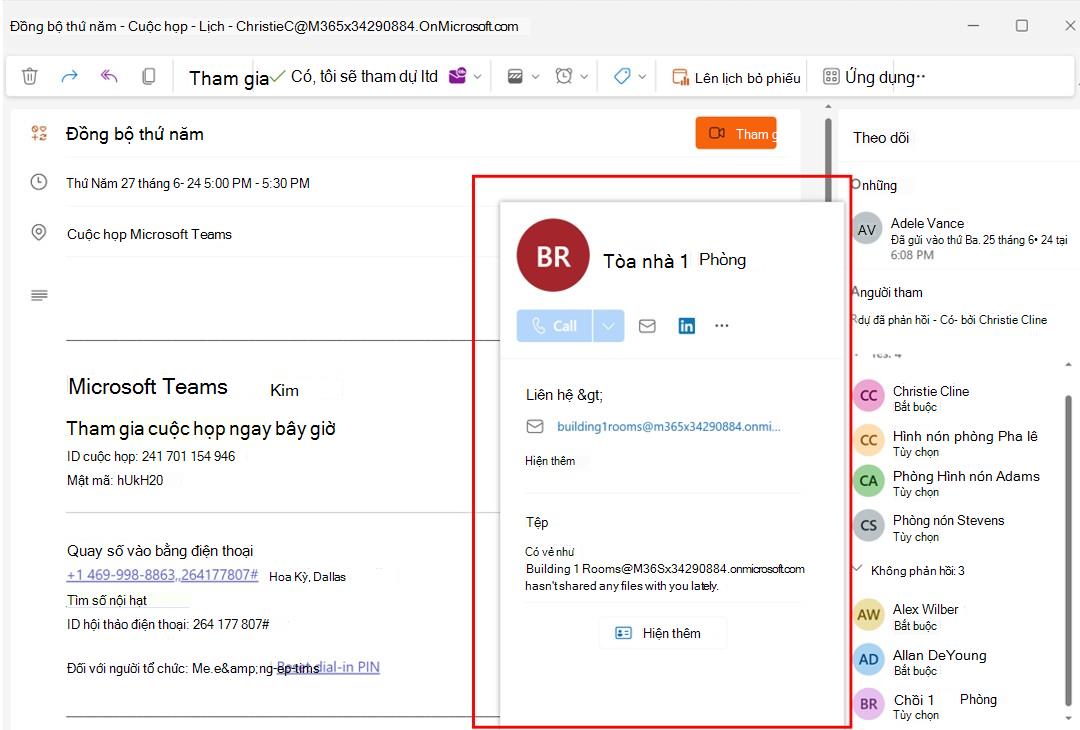 Ảnh chụp màn hình cho thấy người dự có thể thêm phòng trong Outlook mới