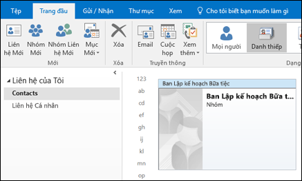 Bấm đúp vào một nhóm liên hệ để thêm thành viên.