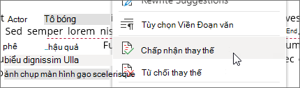 Bấm chuột phải để chấp nhận hoặc từ chối thay đổi.