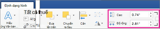 Trên tab Định dạng Hình, các hộp Chiều cao và Chiều rộng được tô sáng.