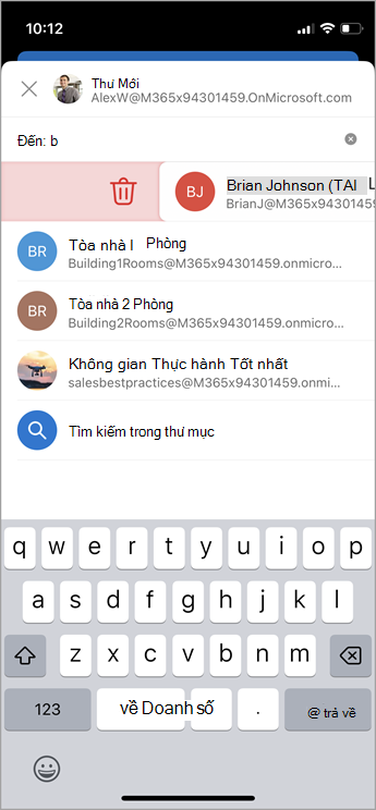 xóa liên hệ trên iOS