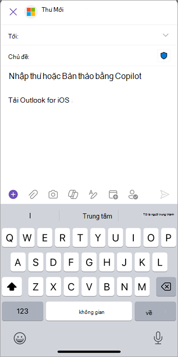 Chọn biểu tượng đính kèm (kẹp giấy) để thêm tệp hoặc hình ảnh vào email của bạn.