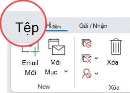 Tab Tệp nằm ở phía cuối bên trái của tab dải băng.