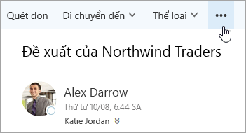 Ảnh chụp màn hình của nút Lệnh khác trên thanh menu Outlook.