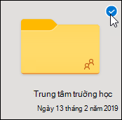 Chọn hình tròn màu lam