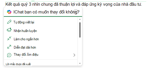 Một số văn bản trong thư email được chọn và menu Copilot được mở rộng để hiển thị các tùy chọn cho những gì bạn có thể làm với văn bản đó.