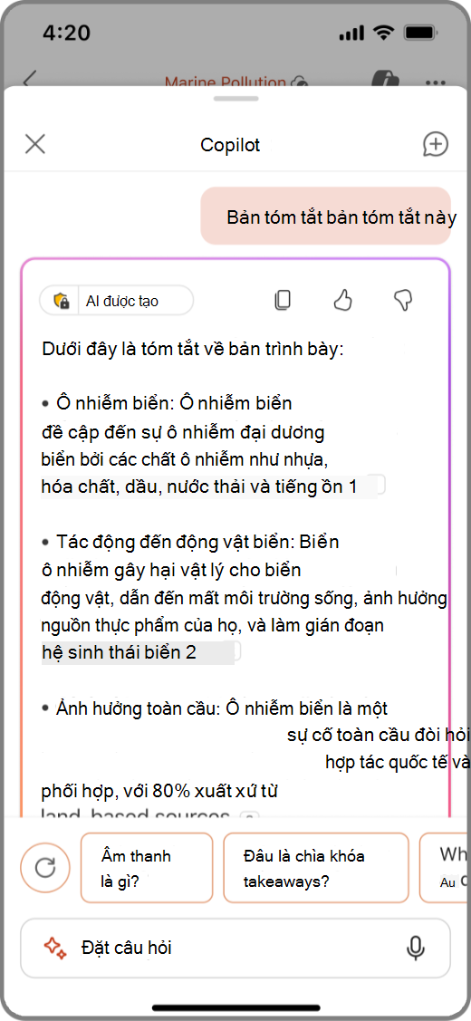 Ảnh chụp màn hình Copilot trong PowerPoint trên thiết bị iOS với kết quả Tóm tắt bản trình chiếu này