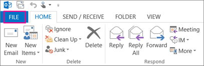 這是 Outlook 桌面功能區的外觀。